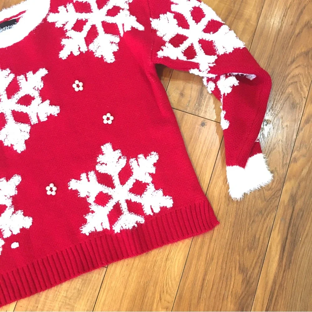 33 Degrees Christmas sweater puffy fabric snowflakes red white cozy small - Picture 2 of 10